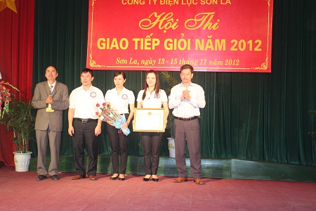 PCSL: Giao tiếp giỏi - thành công là tất yếu